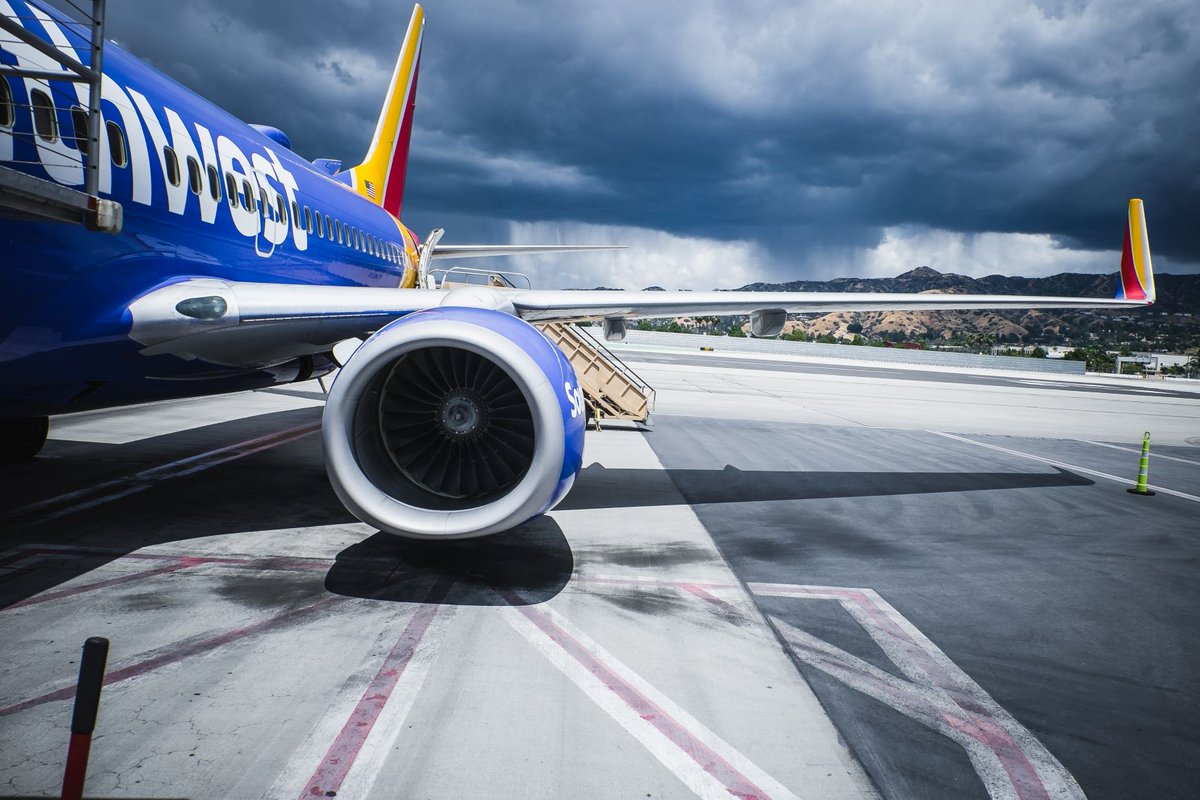 VenturingVents's tweet photo. New Post Time! Head to the blog now to discover The Best Domestic Airlines - https://t.co/bxwgyNIopv
#BestAirlines #TopAirlines #AirTravel #Travel #TravelBlog #TravelBlogger #ThursdayMotivation #ThursdayInspiration #MidwestBlogger #MillennialBlogger #TravelTips #AirlineTips https://t.co/ZynUYoCsd4