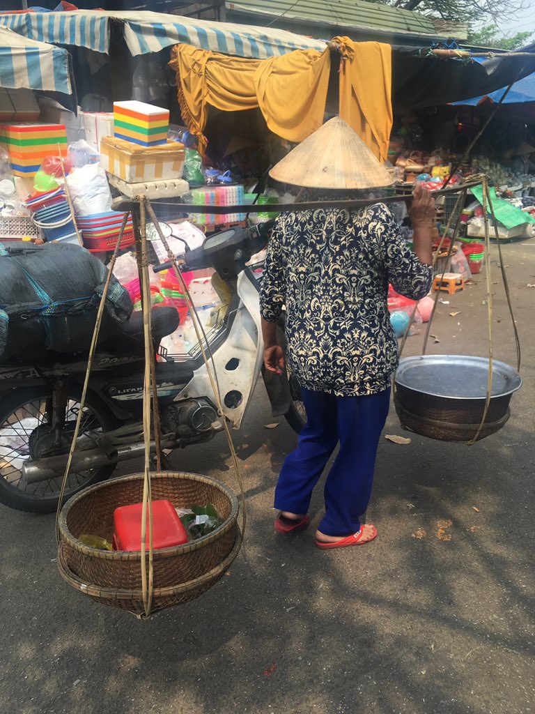 samantha barnett tweet media