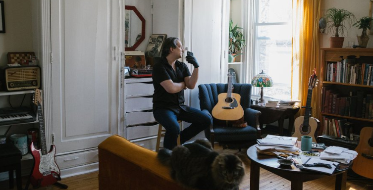 billy_penn's tweet photo. His number comes up first in local unemployment searches, but he's not connected to the system — he's just the founder of a nonprofit called "Philadelphia Unemployment Project"

Still, he's offering advice and help as well as he can

https://t.co/qSfx9Rj6C2 https://t.co/73FsPXafsD