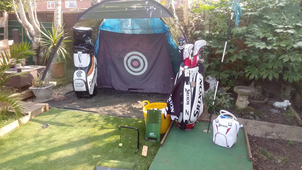 holeinonedaz's tweet photo. Still going strong after 3 year's 👍⛳ @ClevelandGolf @SrixonEurope @adidasGolf @Nuroco_Energy @MaxGolfProtein @fatplategolf #backyardpractice https://t.co/ALu1NkO9HG