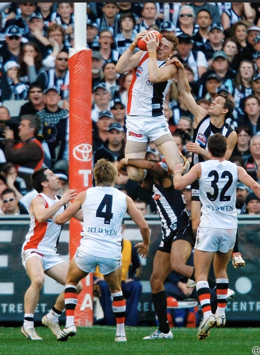 Wrongly_Excused's tweet photo. At the time? Wow.
At the time. Fuck.
We so lucky. #FootyFlashbacks https://t.co/uX78nHXWO1