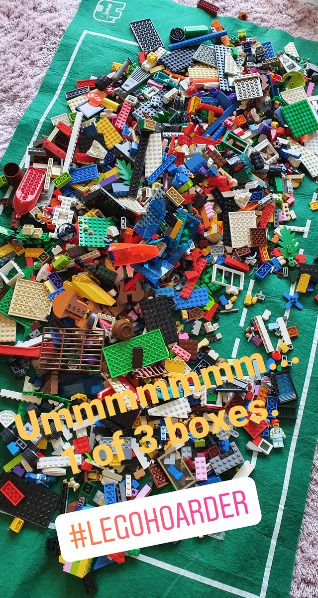 notroublsbubles's tweet photo. Ummmmmmm.... what have I started.... 😅😂😂😂 #lrgo #legohoarder #legolove https://t.co/psvrUNBAn4