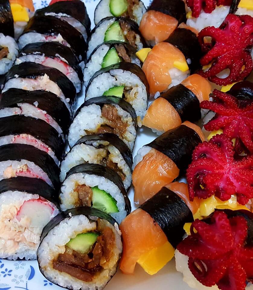 MalaysianFoods's tweet photo. SUSHI LOVERS ❤️ https://t.co/8tBr5B5sVk
