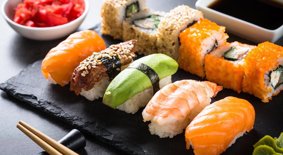 MalaysianFoods's tweet photo. SUSHI LOVERS ❤️ https://t.co/8tBr5B5sVk