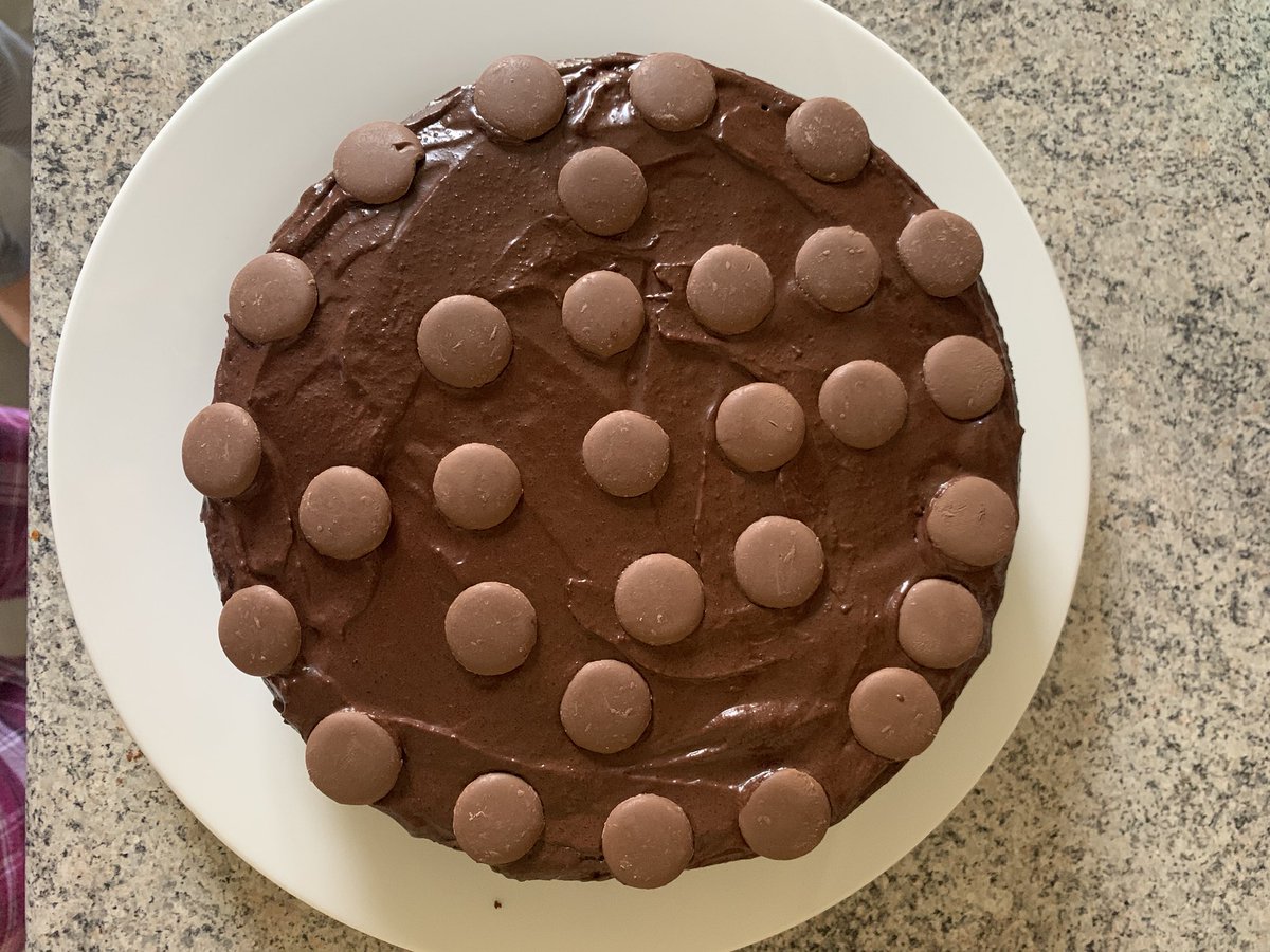 STontus's tweet photo. Irem’s first ever cake @MissEBurden @MissGalerog . Hope there will more of these to come 🍰😍 https://t.co/bUMeifi3my