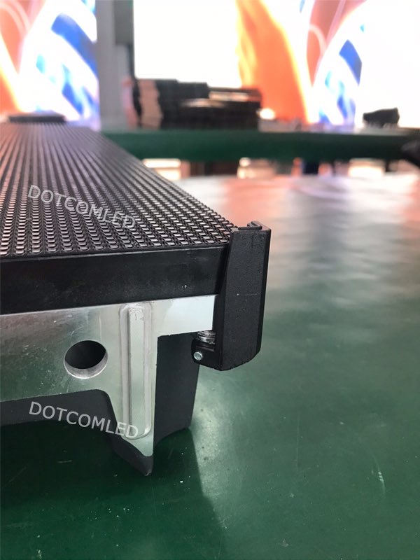 miley_lee21's tweet image. #Quick removal fast operation rental led display screen recommendation: 
#DOTCOMLED, your high cost effective and trustable Chinese supplier for rental led display screen.
