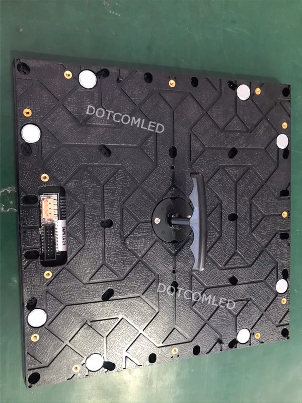 miley_lee21's tweet image. #Quick removal fast operation rental led display screen recommendation: 
#DOTCOMLED, your high cost effective and trustable Chinese supplier for rental led display screen.