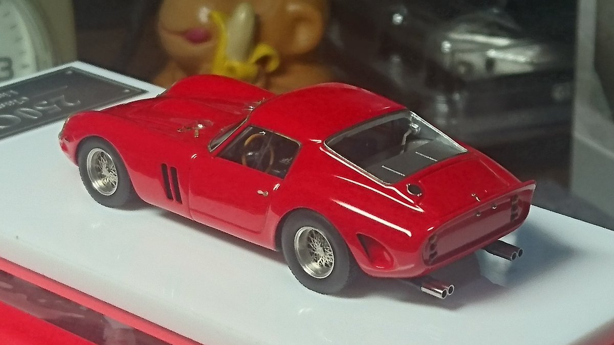fordbest2003's tweet photo. One of my favorite 1/64 scale model
#scm #my64 #ferrari #250gto https://t.co/c5ovytSrlq