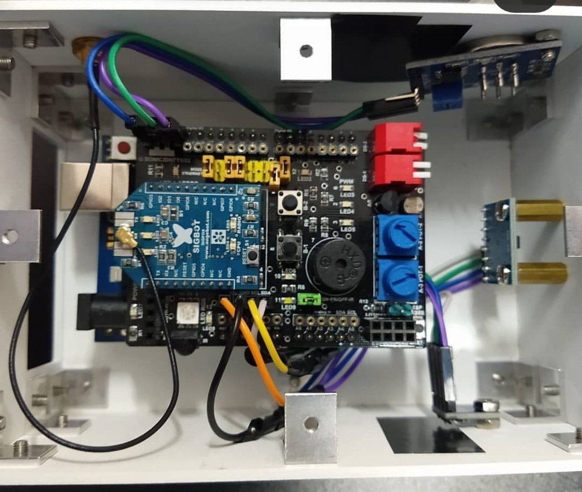 engereggae's tweet photo. Mais um grande trabalho de @pedro_bertoleti , #iot #sigfox #tatamayablack #sigbot #madeinbrasil @engebotech
https://t.co/qocLMhGYqK https://t.co/3XN1gFLCgS