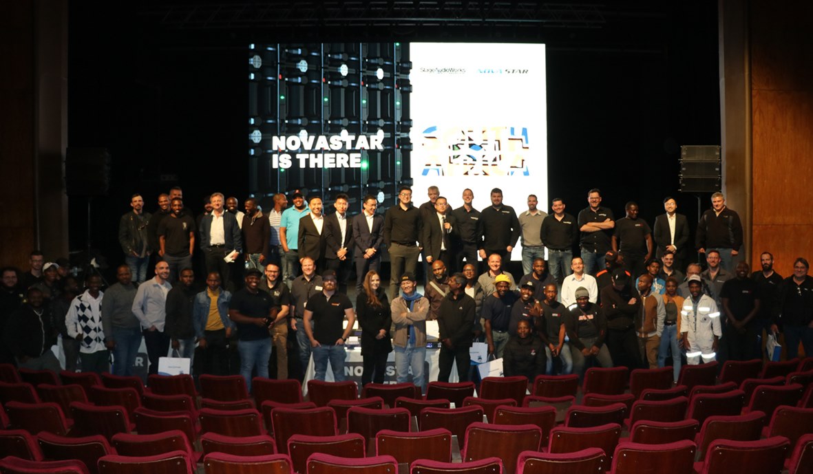 StageAudioWorks's tweet photo. #tbthursday to good times with our friends from @novastartech NovaStar at the first-ever Novastar World Tour South Africa held in August last year.
#stageaudioworks #Novastarishere #LEDdisplay #pixelplus #LEDscreen #Novastar #novastarwasthere https://t.co/KndTZhAKyS