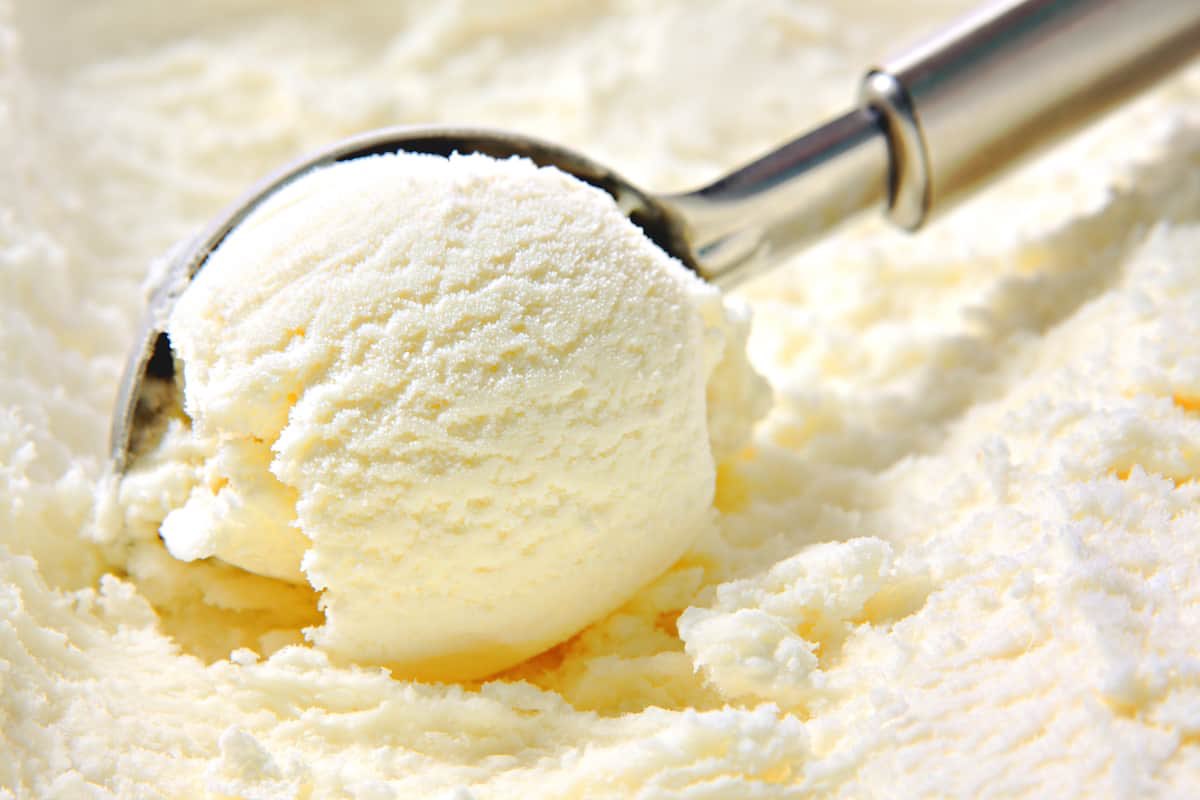 lbig: vanilla ice cream