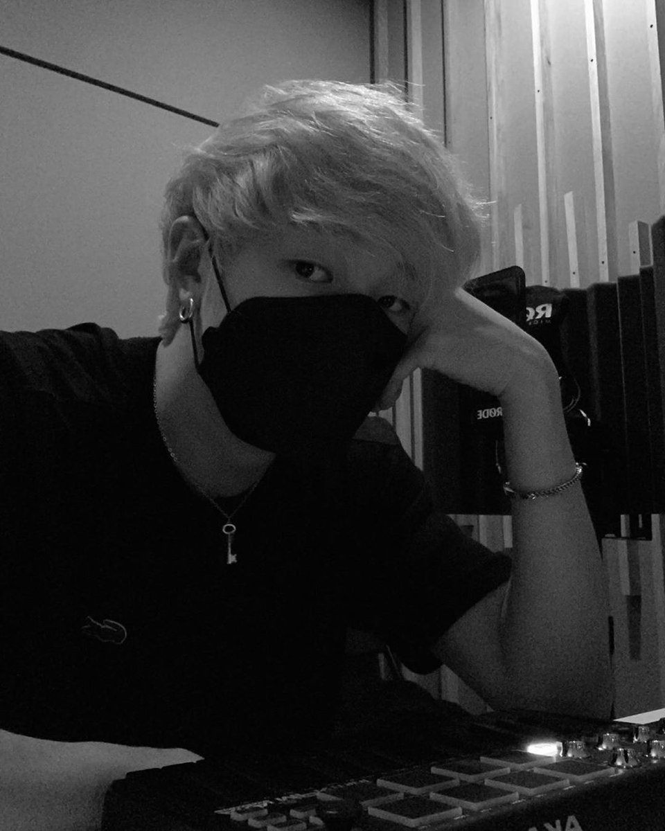 R3ALSTRAYKIDS's tweet photo. [09.04.20]

🐺
⠀
#StrayKids #STAY #🤙🏻

⌕ https://t.co/pwN459mqII

@Stray_Kids #StrayKids #스트레이키즈 https://t.co/cAouDL3LA6