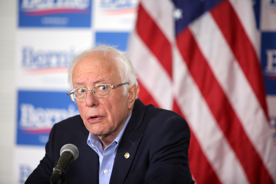 ThisMorningShow's tweet photo. How does #BernieSanders dropping out impact #JoeBiden's run for the #WhiteHouse? #DemocraticStrategist @KendallScudder joins us with a look.
https://t.co/ccZyqCHl3v https://t.co/QLHj0rk8Uz