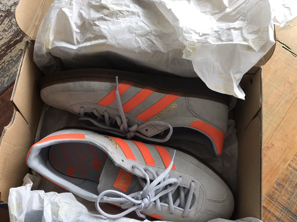 Yay! Today’s lockdown delivery! (Not that I can go anywhere in them anyway!!!) 🤣🤣🤣🤣