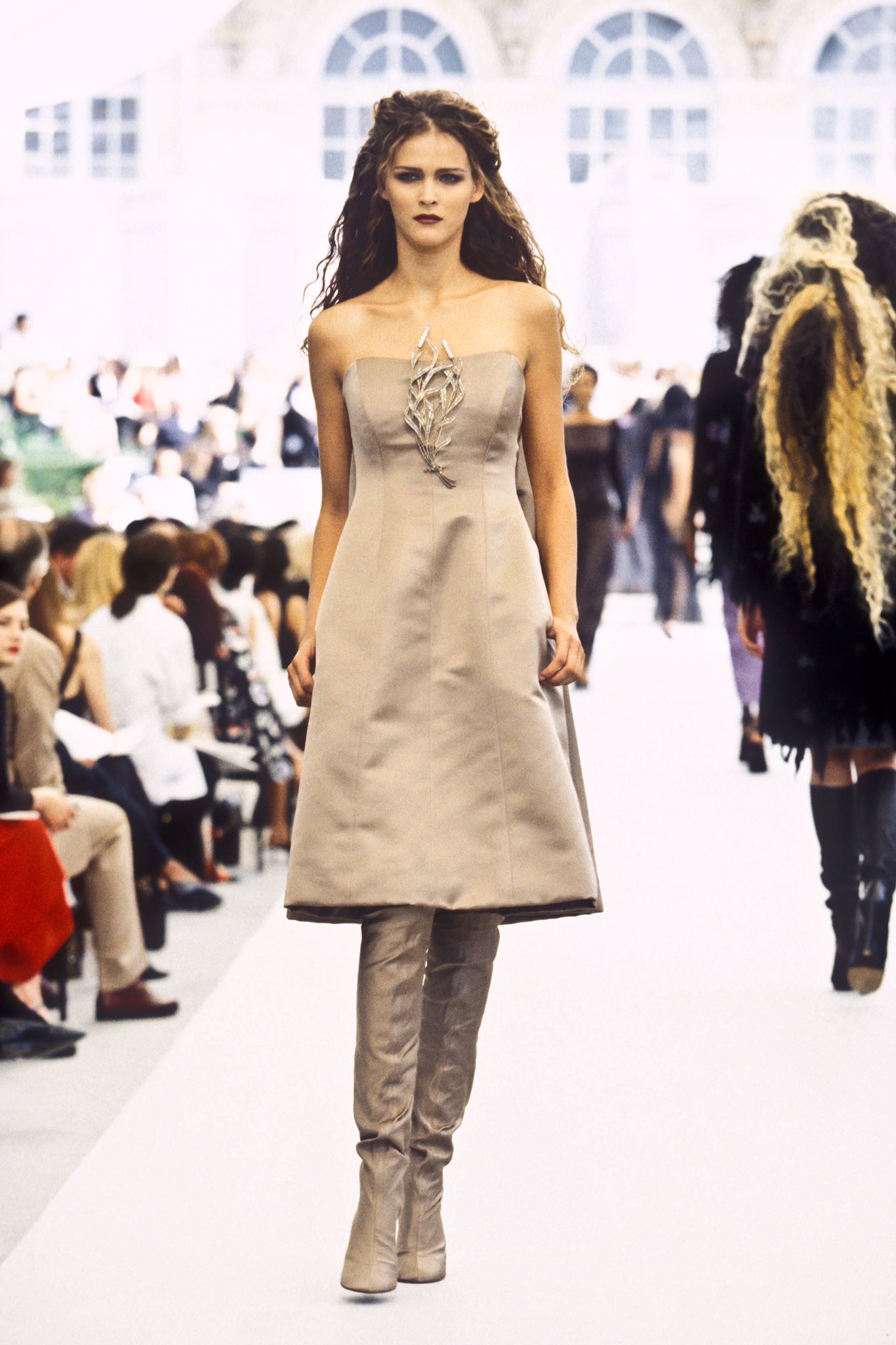 Nathan on X: chanel haute couture by karl lagerfeld f/w 1997