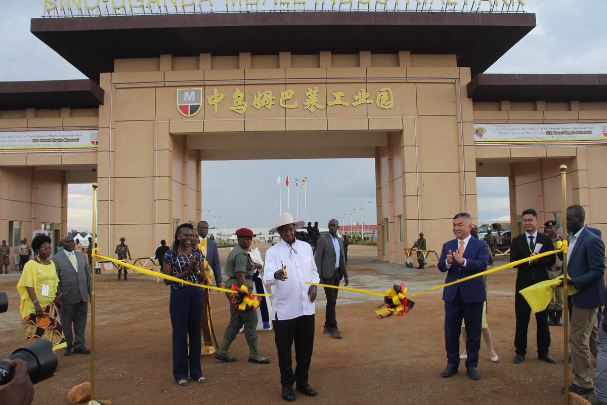 MbaleSino's tweet photo. On March 19th, 2020, H.E. President Museveni cut the ribbon for the launch of Sino-Uganda Mbale Industrial Park, over 800 Ugandans are employed in park. https://t.co/Tb90b4eWMR
