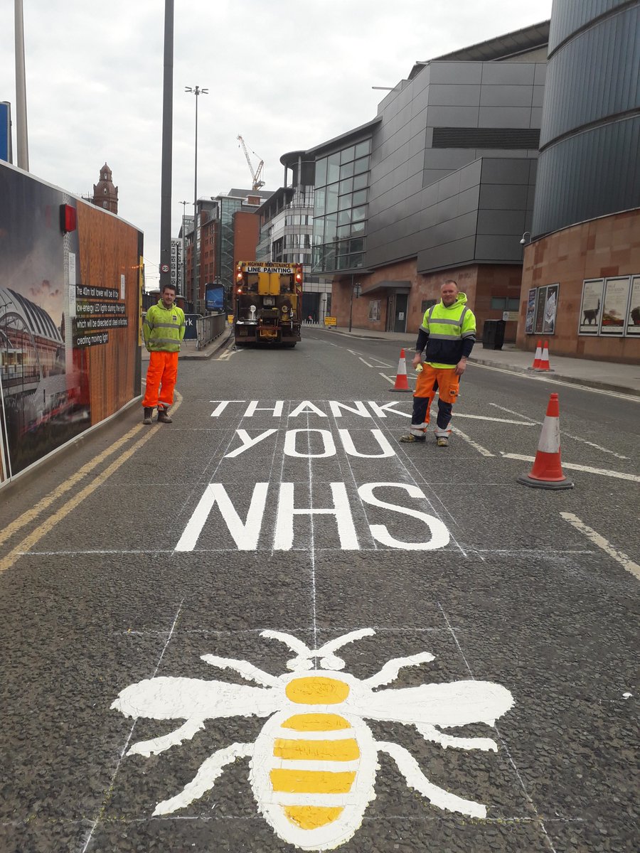 ManCityCouncil's tweet photo. Dear NHS, Manchester loves you 💙 https://t.co/9maBlVaqck