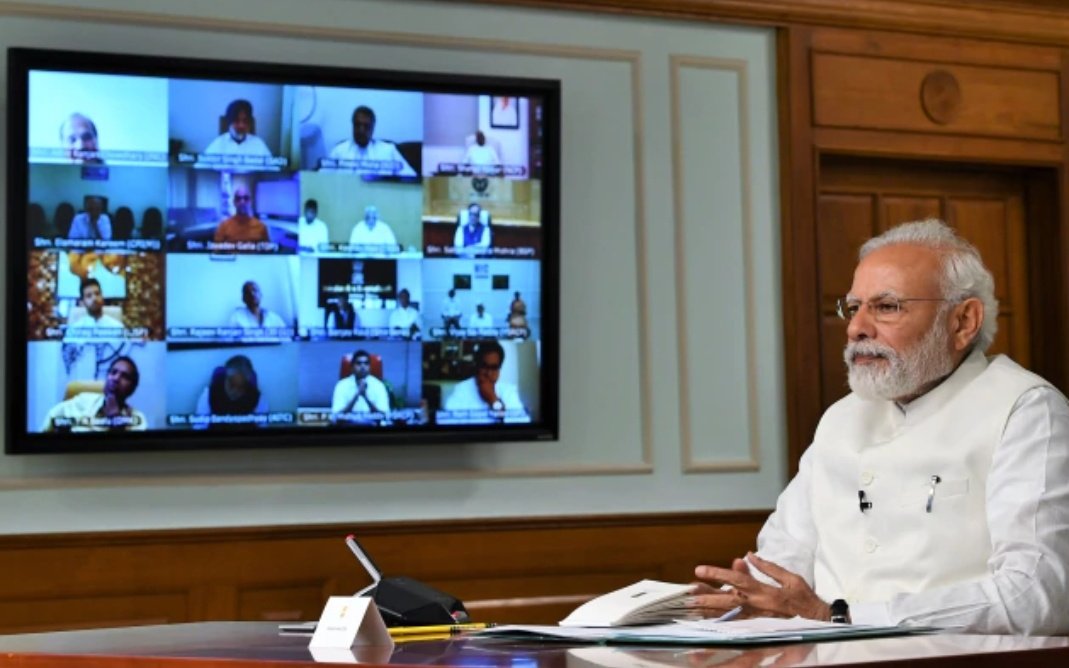 glpradhan's tweet photo. Me and my friends every morning at 10am attending zoom classes...
#QuarantineLife
#LockdownDay16 https://t.co/3sPh9XFFFN