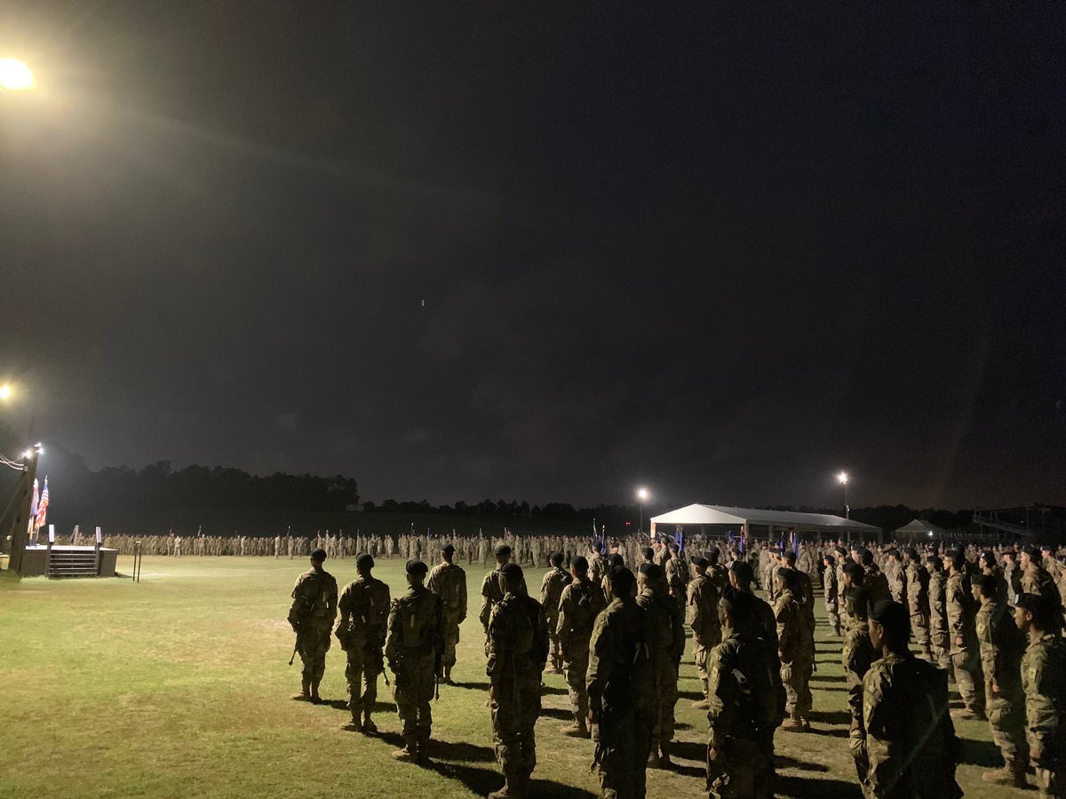 Beags_Beagle's tweet photo. Before the sun rises every Thursday, our newest Warriors (at double interval) enter our Army and swear to support and defend our Constitution against ALL...enemies! What’s your Warrior? Congrats 3-39 IN #whatwedo @CSM_Gan @USACIMT @TRADOC @TradocDCG https://t.co/3gZ3H2k83f