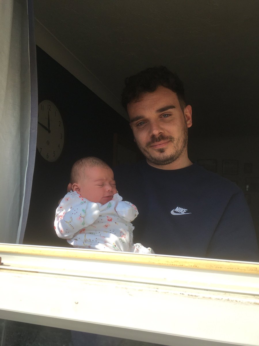 KarenFi51820768's tweet photo. My #Twitter friends the best news ever I am now a very proud Grandma to my first grandchild Hallie Valentina born 9.01pm on 8th April 2020 weighing a bonny 8lb 7oz my heart is bursting with ❤️ even though we could only peak through the window cuddles on hold until #covidー19uk https://t.co/IIR7Cxo1zy