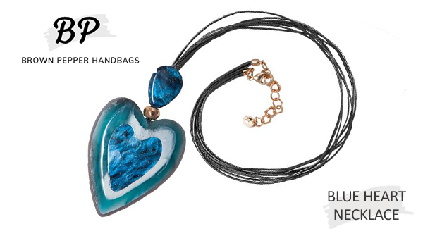 BrownPepperHB's tweet photo. Share love, with the beautiful heart necklace. 🤩

Available in yellow, blue and red, this statement piece is adaptable for any outfit or style as the perfect gift (even for yourself). 💙

https://t.co/nt1KTc35Bx

#ThursdayThoughts #ThursdayMotivation #necklace #blue #heart https://t.co/CMXDmkDS83
