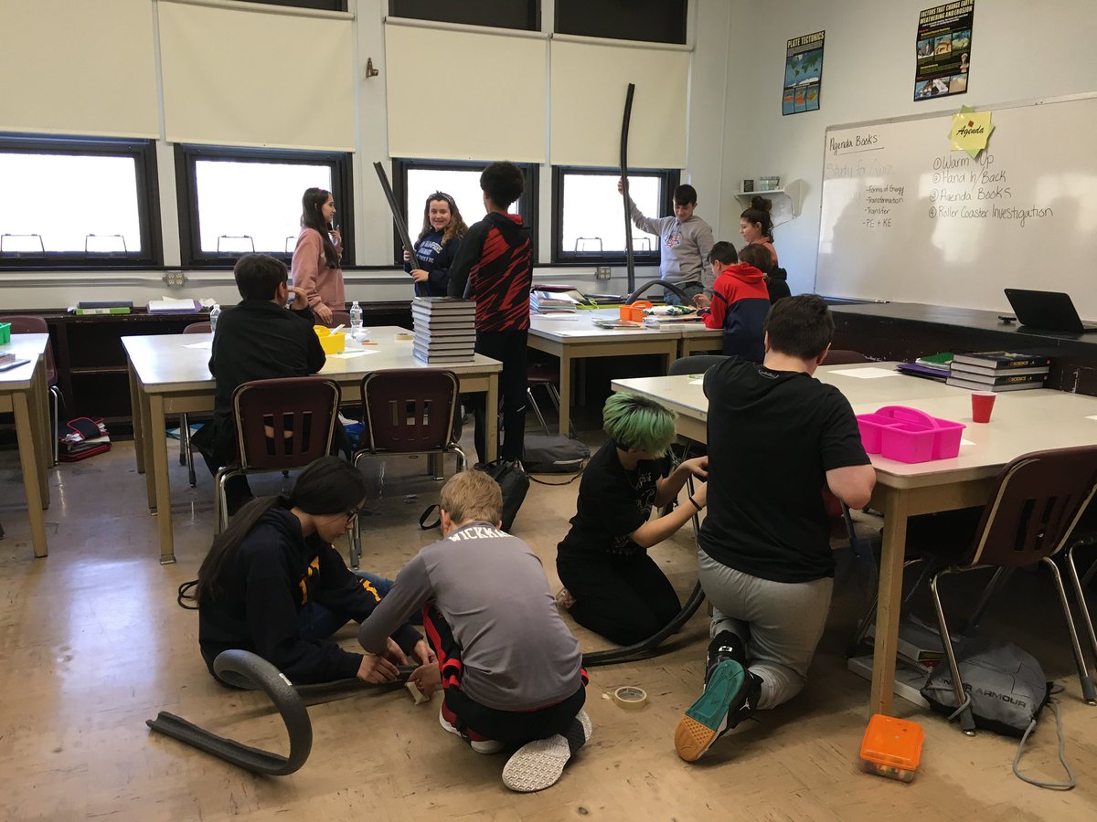 Mrs. Carrig tweet media