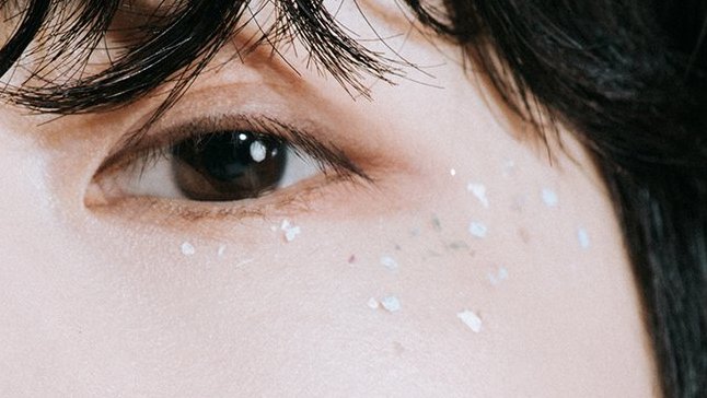 Got7's "Not by the Moon" make-up details as space phenomena — an out of this world thread