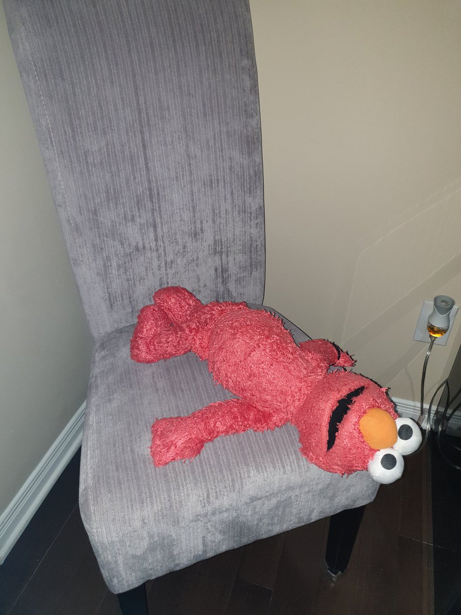 Waddyman22's tweet photo. This is how I feel after a Covid-19 day working, parenting and home schooling the kids. #FlattenMyNerves https://t.co/qxgycx200e