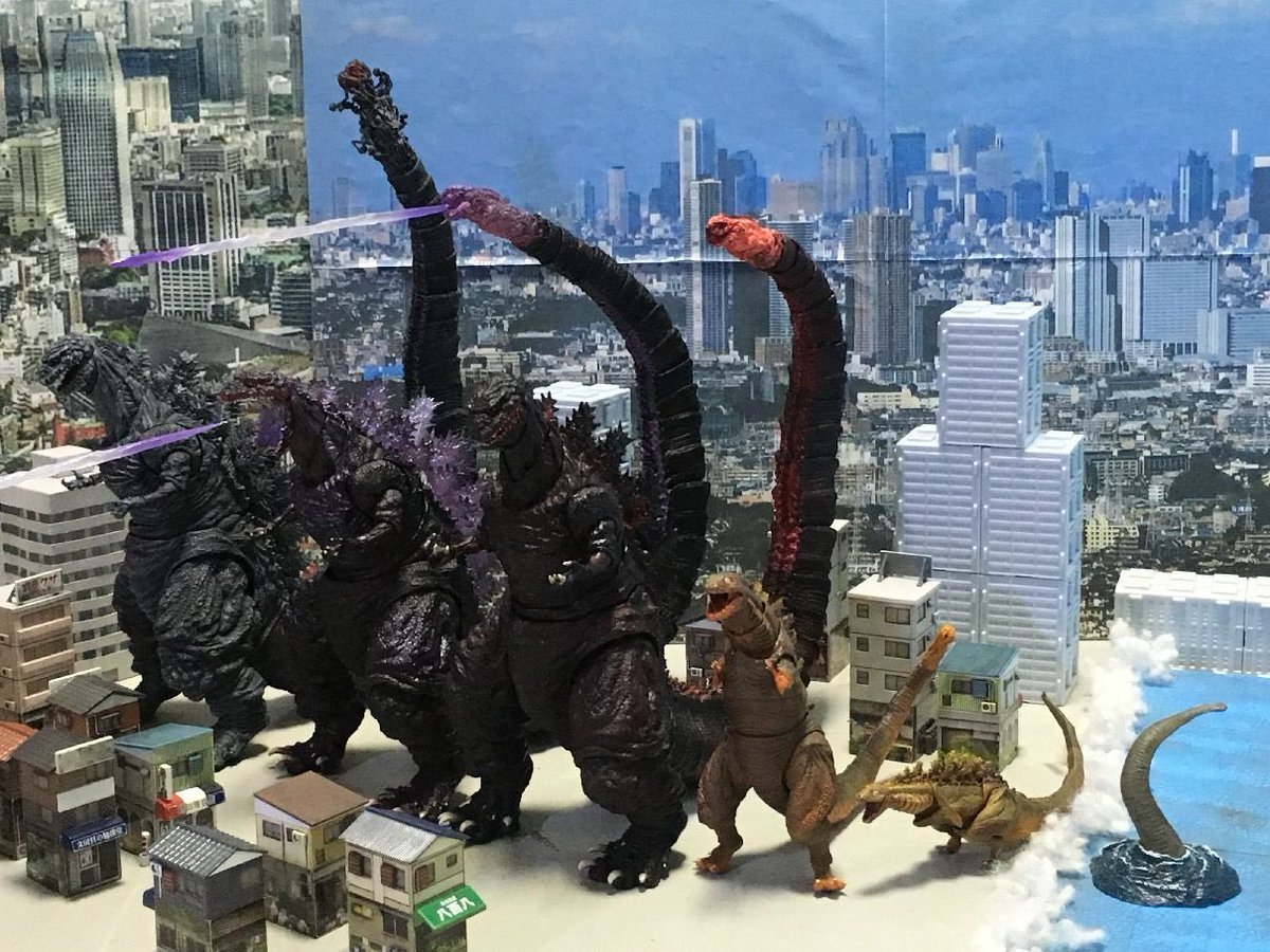 タカ Kom おもちゃ撮影会 テーマ ファミリー シンゴジラのファミリー 第一形態 第四形態 覚醒ver 凍結ver が大集合 シンゴジラ ゴジラ Godzilla 蒲田くん 品川くん オモ写