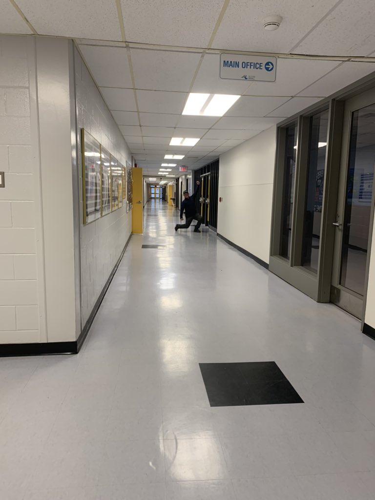 FellowesHighSch's tweet photo. #TogetherApart #WeGotThis #OpenForBusiness #DeviceDeployment @RCDSB https://t.co/pk3HV0nf5F