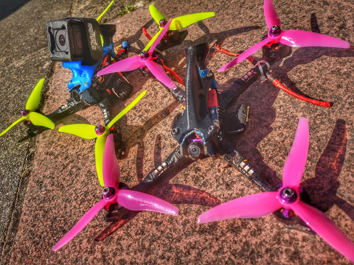JAB1a's tweet photo. Grab a bargain while it lasts at https://t.co/qe7kIDRmof
Frame is now on sale at amazing price and ready to ship today... @droneislifeuk
#droneislife #sale #offer #reduced #bargin #durable #raceframe #fpvracing #fpv #fpvlife #fpvquad #fpvframe #avantquads #altra5 #proedition https://t.co/xOp1aHbQjc