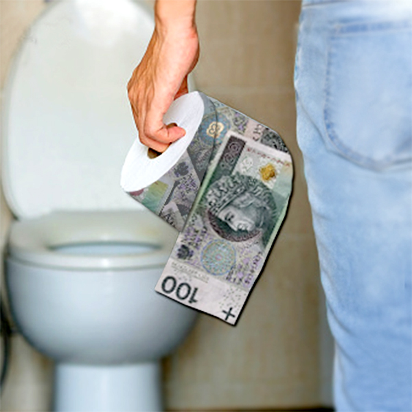 AntyHACZYK's tweet photo. Złotówka słabsza niż papier toaletowy ➡️ https://t.co/nzptH21AqO 💸💸💸 Koronawirus, czy katastrofalna polityka monetarna? #Polska #Poland #COVIDー19 #koronawiruspolska #gospodarka #stopyprocentowe #bank #banki #PLN #pieniądze #inflacja #toiletpaper #Recession2020 #pandemia https://t.co/erarAzpNfR