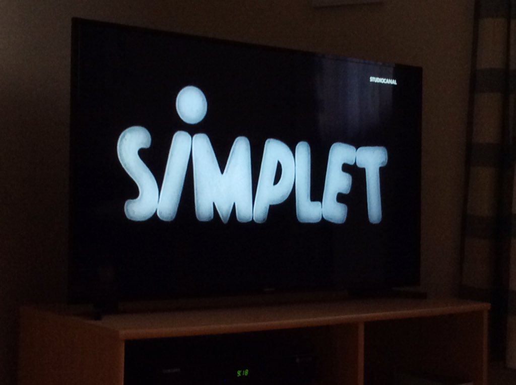 christophecouet's tweet image. #Simplet (1942) de et avec #Fernandel... jamais vu... grande « star » du cinéma français d’avant et après guerre... figure emblématique du cinéma comique français... valeur sûre du box-office... plusieurs de ses films sont devenus des classiques... pour ces raisons, j’achète.