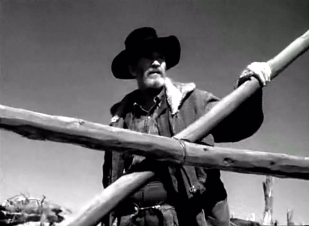 ... played villains all the time. He’s chlling as Old Man Clanton. This, to me, is where you see him as a great actor. There are many other small roles and performances here - all superb ...