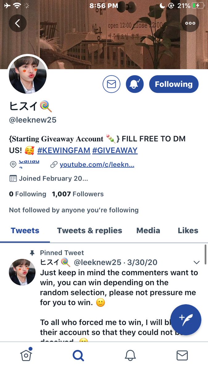 _jixurous's tweet photo. @leeknew25 only chance !! huhu @cxsmartine_ @http_yanna @sabelaquina_ @listenbts @mochii_lia ✌🏻 https://t.co/GtLC4bJvyL