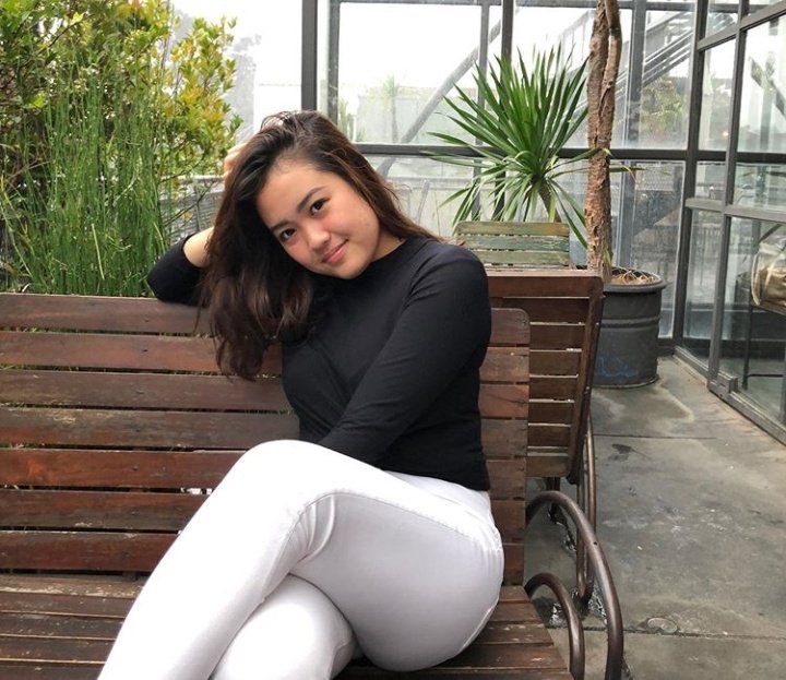FebyOc's tweet photo. Yuk Feby open lagi #denpasar #balihot
Masih Avail Bali ya😘
Dm / Wa 089667785353
#bobalicod #bobali #openbali #wpbali #bispakbali #bisyarbali #bokingbali #bokinganbali #angelbali #readybali #Bali #bobaliarea #bodenpasar #bokingdenpasar #bispakbali #Balilendir #balihot #balibugil https://t.co/w7AROz6ZrK