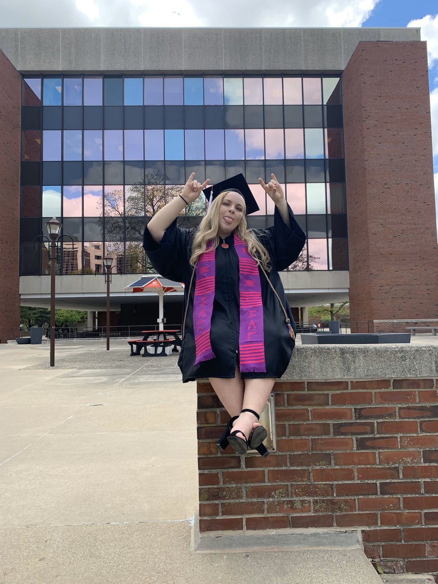 mxrissuh's tweet image. Happy Founders Day to all my beautiful sxsters of Sigma Lambda Gamma National Sorority, IIINNNNNNCORPORATED💕💜 💫#gammacall #SLG30