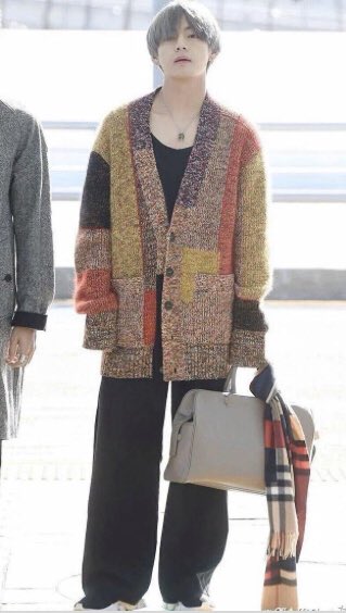 Hes one of my fashion icons. I love the way he dresses and his personal style is very unique. I just scroll through his Airport-fashion to find inspiration for my outfits :)