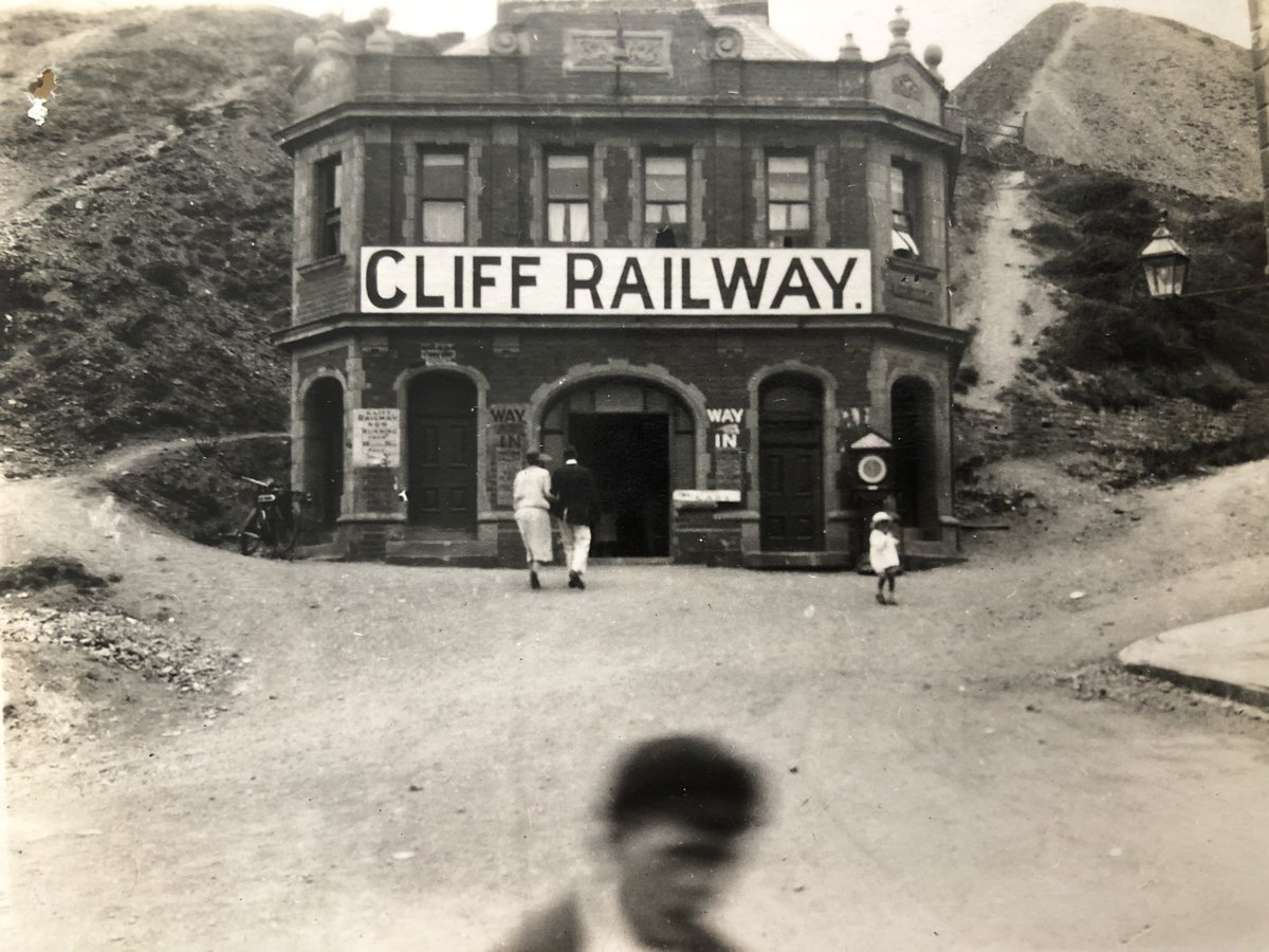 Amongst Mum & Dad’s photos there’s an envelope of pictures - some originals, some reproduction cards - of Aberystwyth Pier & Cliff. c.1929 I think. Before their time. No idea whose they are but lord, they’re lovely  #Aberystwyth  @pplscollection