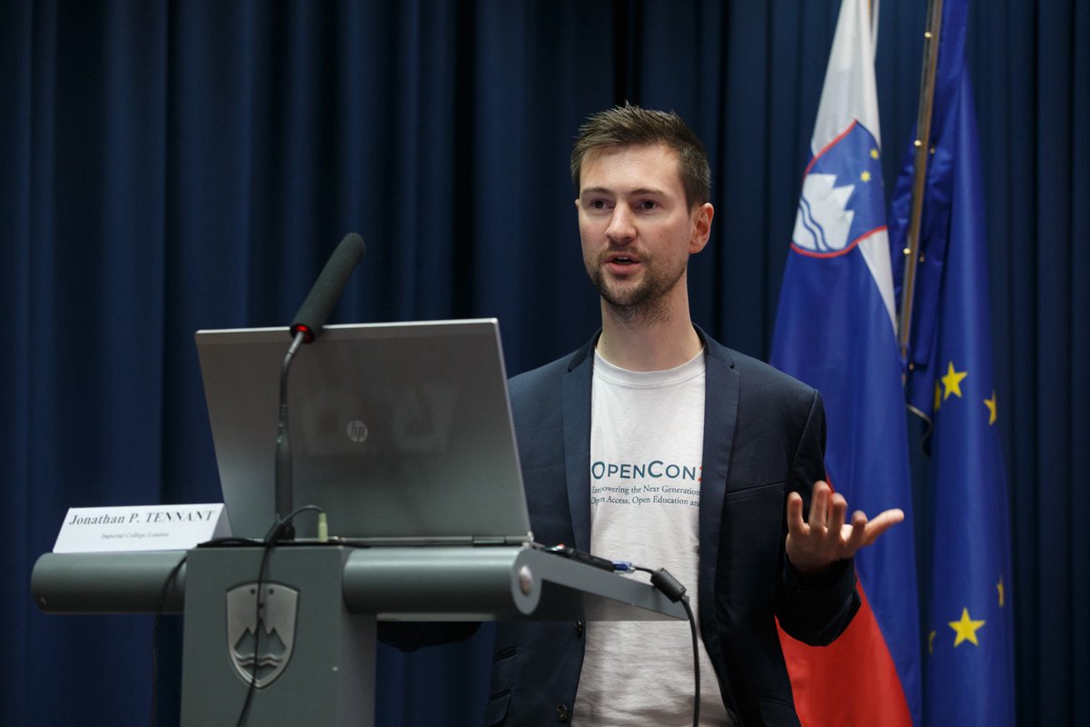 crowd_searcher's tweet photo. @IGDOREinstitute @Protohedgehog Thanks to the first Fighter for #openScience
Unforgettable lesson for all knowledge system across globe
#mooc
https://t.co/uM2P94izle
#crowdsearcher
RIP #jonTENNANT https://t.co/EMy7M9jru3