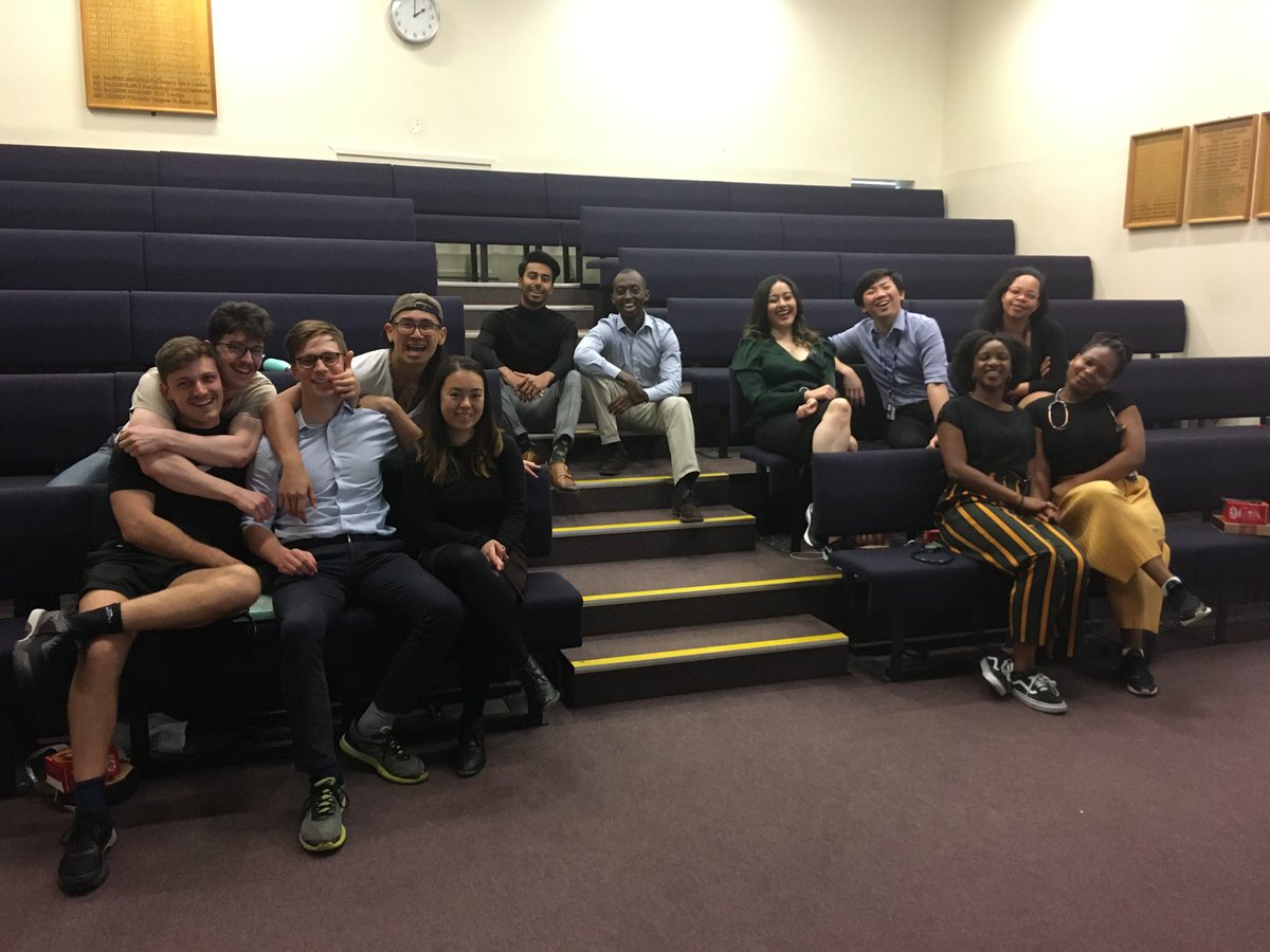 Happy graduation GKT class of 2020 ⁦<a href="/KingsCollegeLon/">King's College London</a>⁩ ⁦<a href="/PriyaCuomo/">Priya Cuomo</a>⁩ ⁦<a href="/GinnyAB/">Ginny Bowbrick</a>⁩