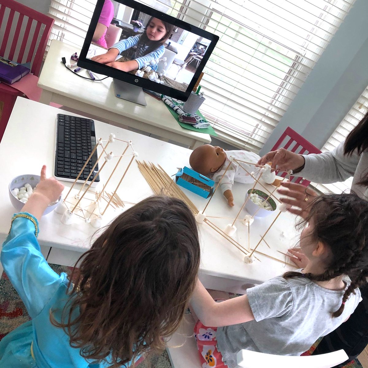 NatChildrens's tweet image. Excitement is building! Thanks to KC Baugh O'Brien, Jessica Deahl, and @FairhillES for sharing creations inspired by last week's challenge. Don't forget to tag us with your #STEAMwork design + build projects! #dreamerspotlight #nationalchildrensmuseum #STEAMworkmakesthedreamwork