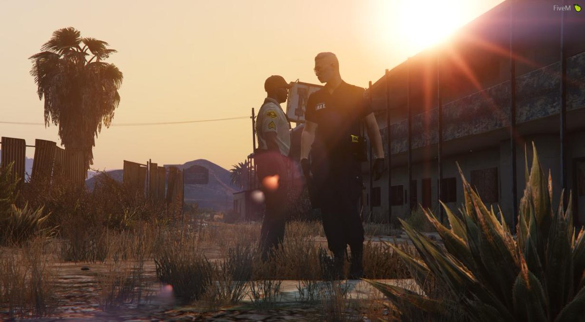 AlvarezDushen's tweet photo. LSSD--LSPD #SAPDFIRST #joinSAPD https://t.co/4GCGyn2bZR