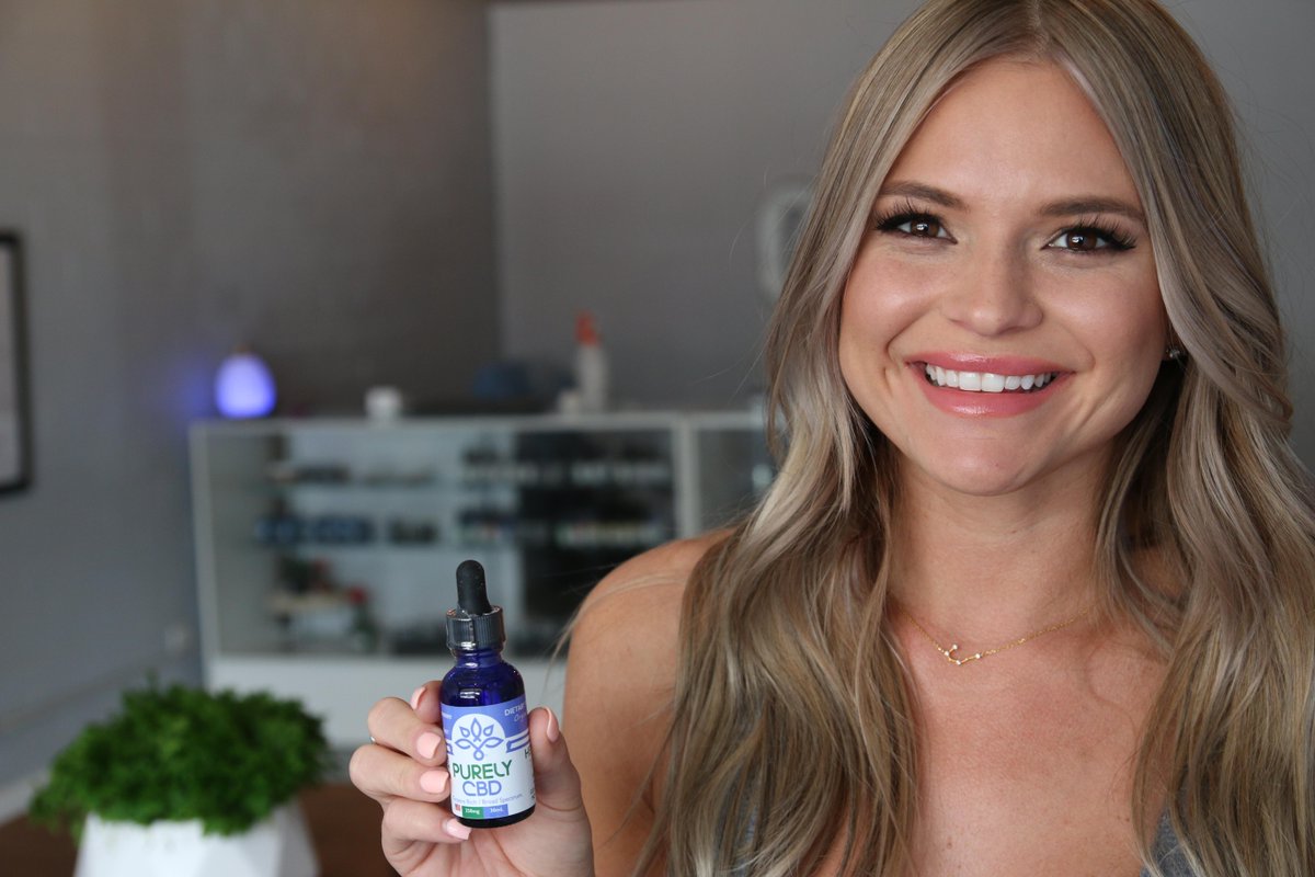 purelycbd_uni's tweet photo. We care deeply about the quality of our products—but more importantly, we care about the people who use them. Visit us at Purely CBD- University FW and you will see how our knowledgeable employees are happy to help you find the right #CBDproducts to meet your needs. https://t.co/FyEjUbDotM