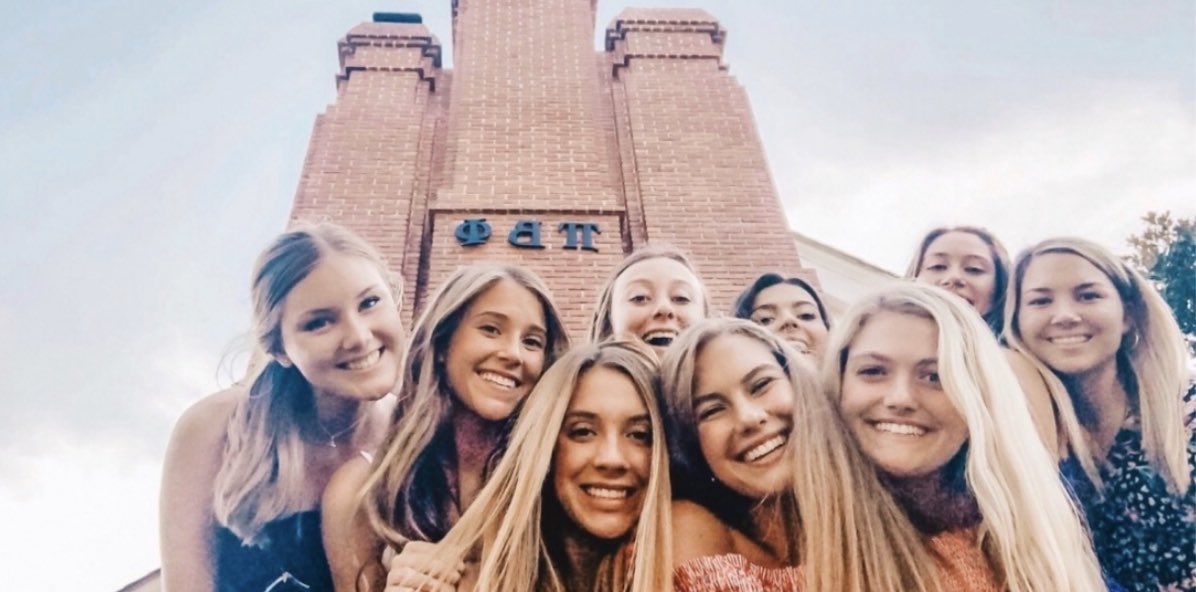 High school seniors! Recruitment is now open! Sign up &amp; get ready to find your forever friends🤍🦋 <a href="/OkSUPanhellenic/">OkState Panhellenic</a>