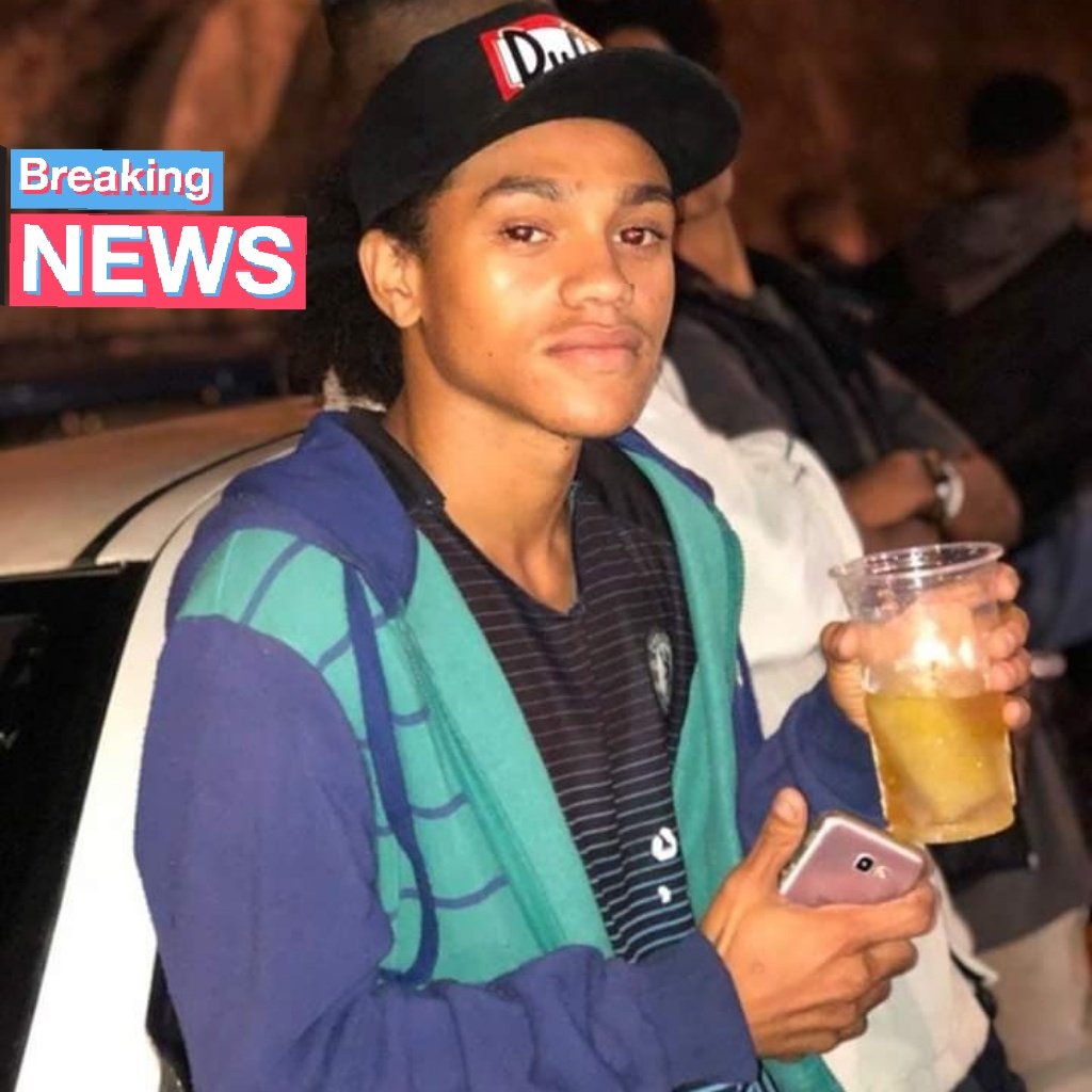 CssioGabriel13's tweet photo. Que toda sua inveja e falsidade vire dinheiro no meu bolso 🎭💸💰

TBT 💥 https://t.co/PlJcoWvY68