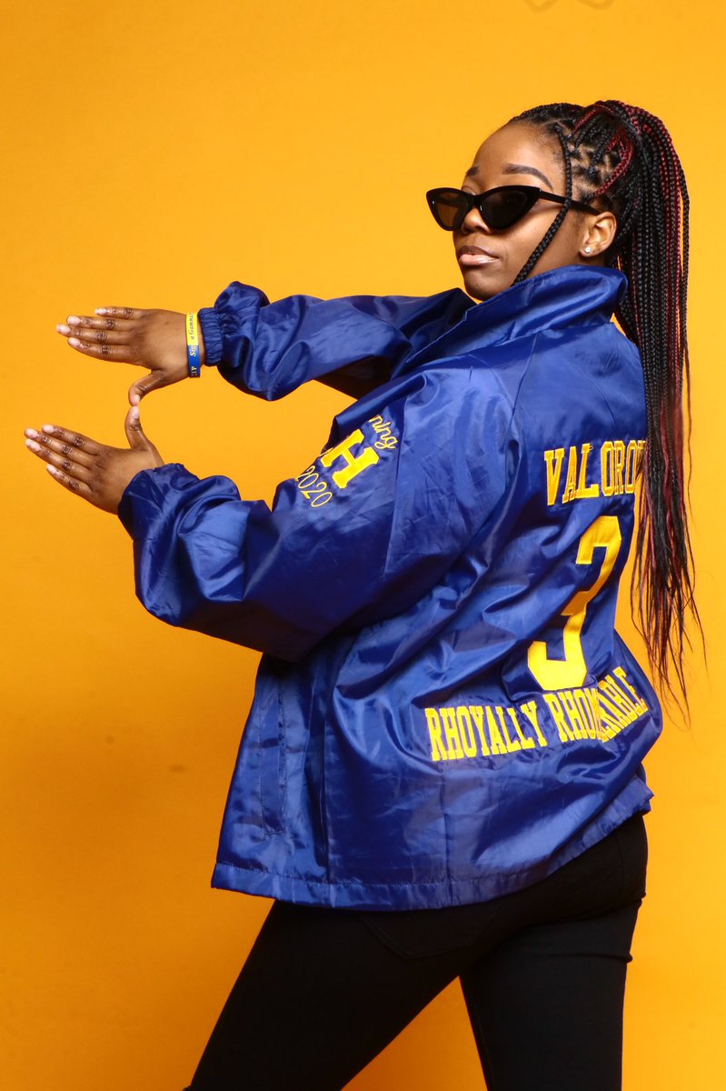 bornstarr__'s tweet photo. Never had the proper chance to IntRHOduce myself🐩
💛VALOROUΣ💙
Tr3 https://t.co/io5kjL4td7