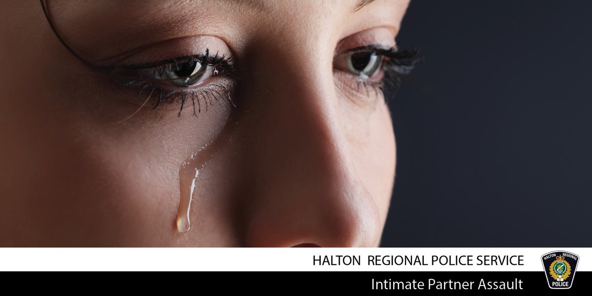 HaltonPolice's tweet photo. We are urging residents to remain vigilant in reporting suspected intimate partner violence. During these unprecedented times, victims are isolated inside their homes with their abusers, making it increasingly difficult for them to seek help.
Info: https://t.co/Ri6G7XeVWY ^sr https://t.co/uwJZzNflzF