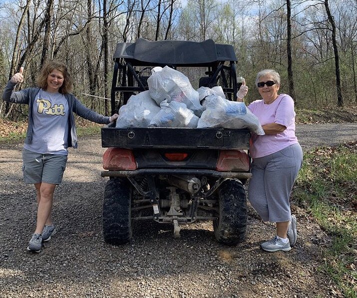 PittPlogging's tweet photo. Truckloads of trash!! Great work Emily 👏🏻 #plogging #sustainability #running #jogging https://t.co/YbekObca6f