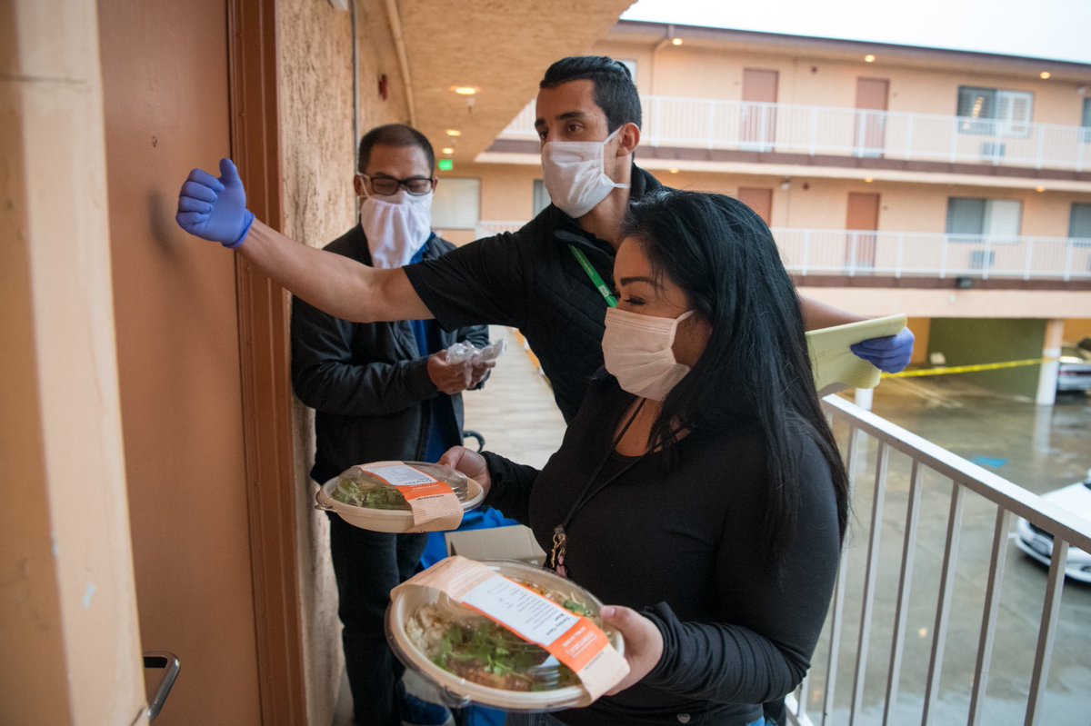 foreverytable's tweet image. When the #SaferAtHome order was announced, many Angelenos didn’t have a place to call home. We’re humbled to partner with @LAHomeless and @CountyofLA to provide healthy meals to our unhoused neighbors as part of #ProjectRoomkey